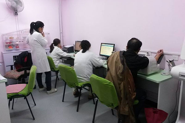 ����С�ݏV���_(k��i)չ�����������(d��ng)