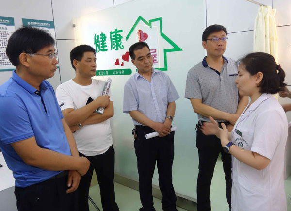 �dƽ���˴�����{(di��o)�н���С��